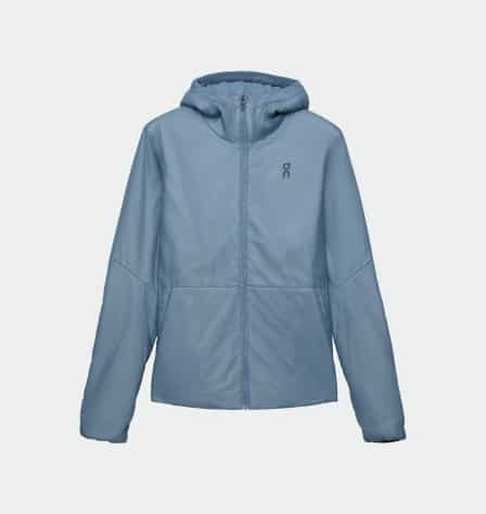 Blaue Jacke der Marke On